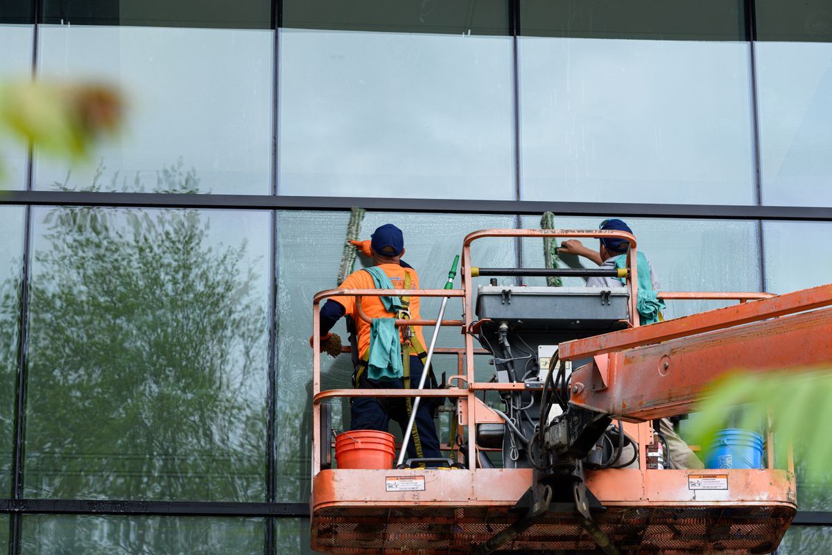 Glass & Facade Cleaning